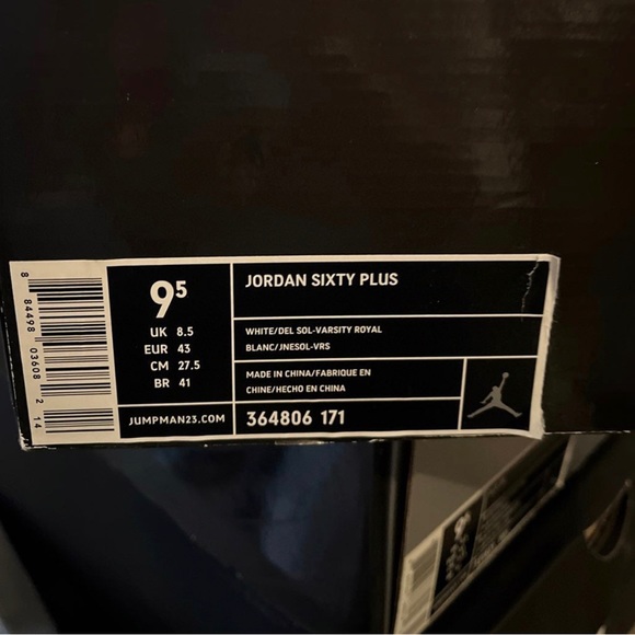 Brand new jordan Sixty plus 
Men size 9.5
Brand new 
In box